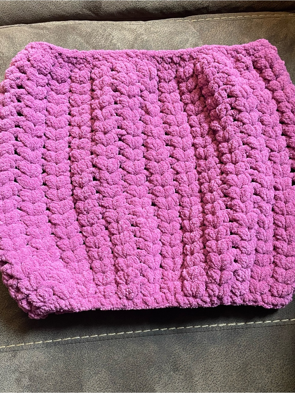 Handmade Pure Wool Crochet Magenta Chunky Cowl Neck Warmer Scarf One of a Kind - Picture 2 of 6
